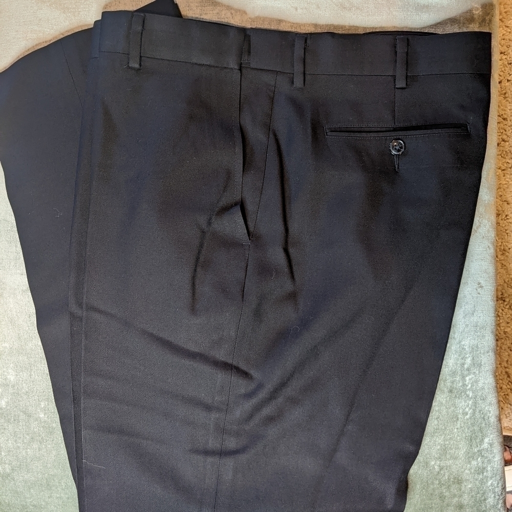 LL Bean Mens Comfort Waist Black Wool Dress Pants Size 36x30